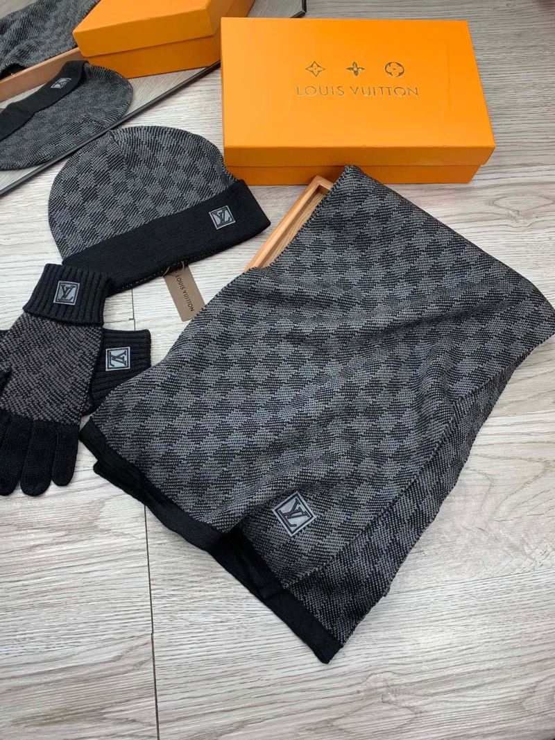 Louis Vuitton Caps Scarfs